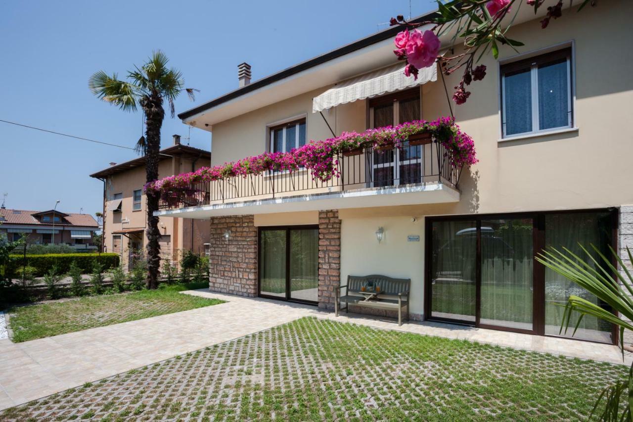 Maxikris Apartment *